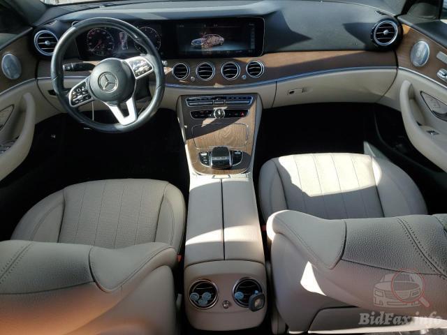 Mercedes-Benz E-Class 2019 VIN WDDZF8EB3LA699420 фото оголошення 34 з 71