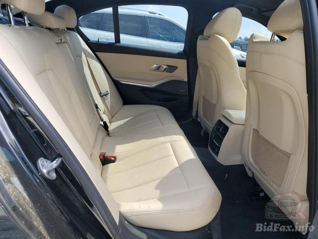 BMW 3 Series 2019 VIN WBA5R1C53KFH01270 фото оголошення 15 з 50