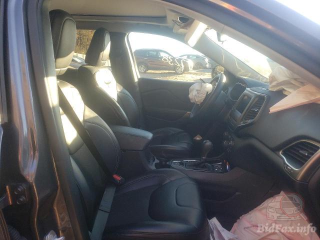 Jeep Cherokee 2019 VIN 1C4PJLLB2LD543146 фото оголошення 45 з 72