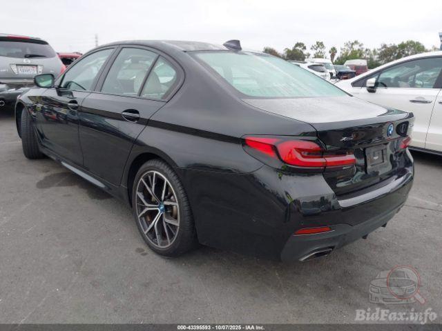 BMW 5 Series 2022 VIN WBA33AG05PCM13098 фото оголошення 40 з 82