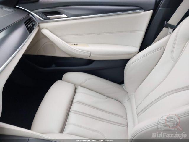 BMW 5 Series 2022 VIN WBA33AG05PCM13098 фото оголошення 42 з 82