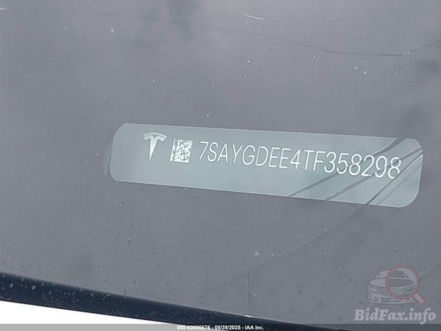Tesla Model Y 2025 VIN 7SAYGDEE4TF358298 фото оголошення 12 з 33