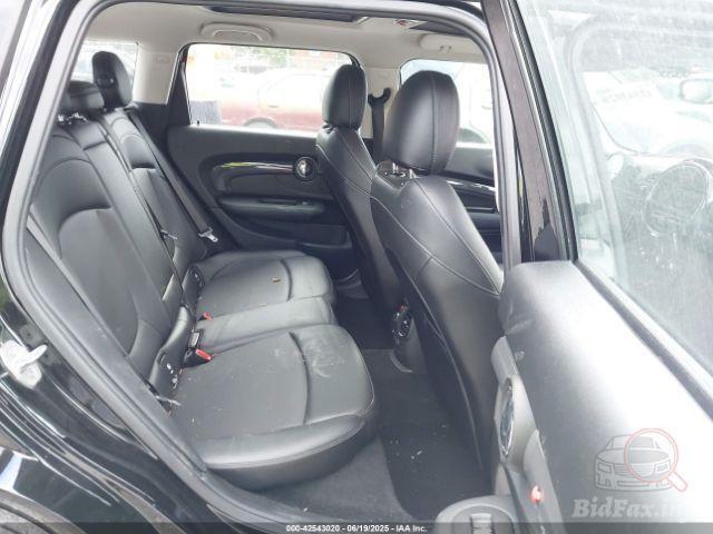MINI Clubman 2016 VIN WMWLN9C53G2E48158 фото оголошення 36 з 65