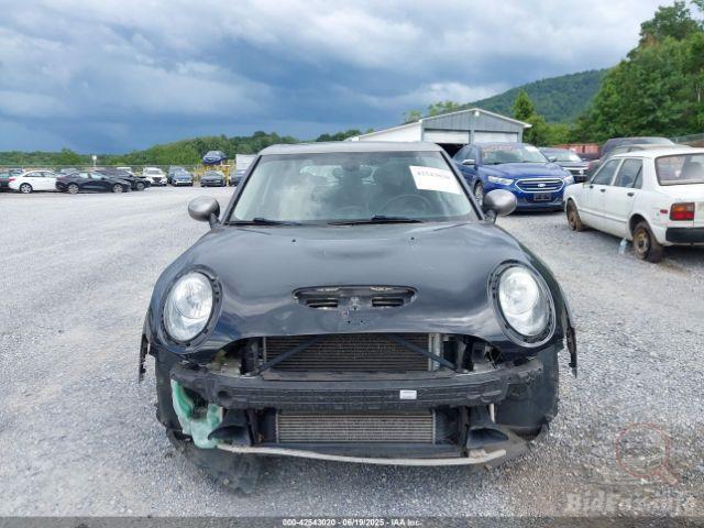 MINI Clubman 2016 VIN WMWLN9C53G2E48158 фото оголошення 32 з 65