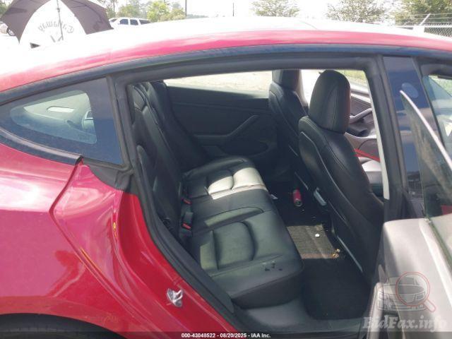 Tesla Model 3 2022 VIN 5YJ3E1EA9PF452899 фото оголошення 23 з 43