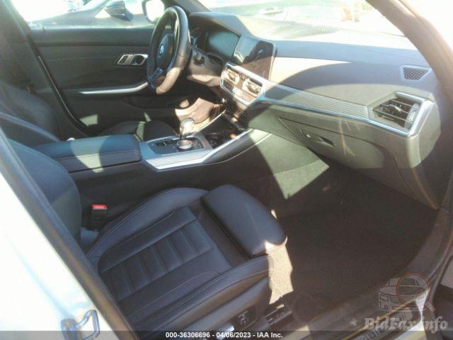 BMW 3 Series 2019 VIN WBA5U7C04LAF54140 фото оголошення 18 з 48
