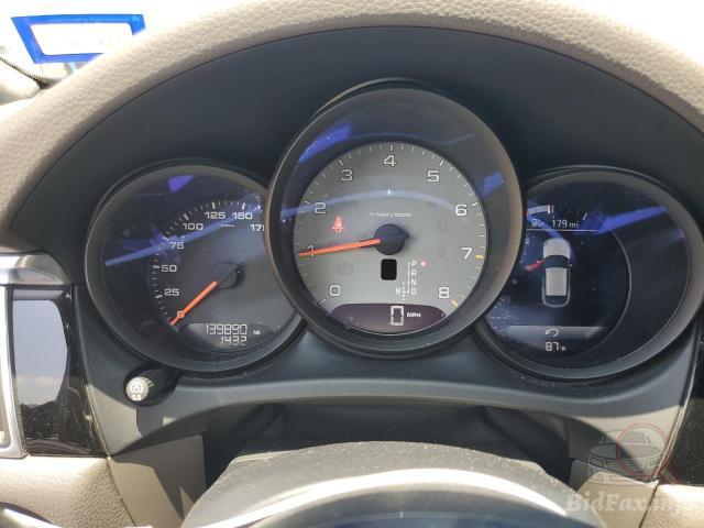 bidfax photo bidfax photo