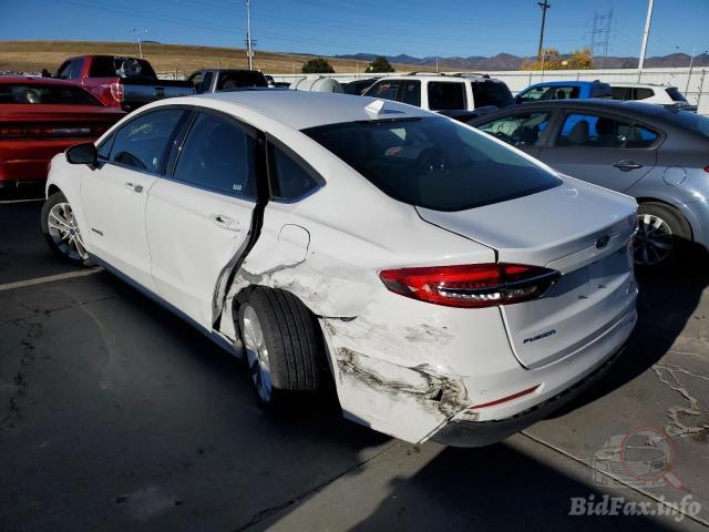 Ford Fusion 2019 VIN 3FA6P0LU2KR220401 фото оголошення 36 з 68