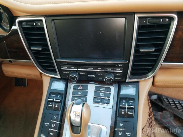 bidfax photo bidfax photo