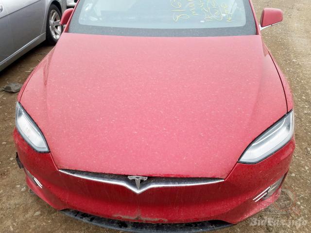 Tesla Model X 2016 VIN 5YJXCBE42GF021988 фото оголошення 16 з 40