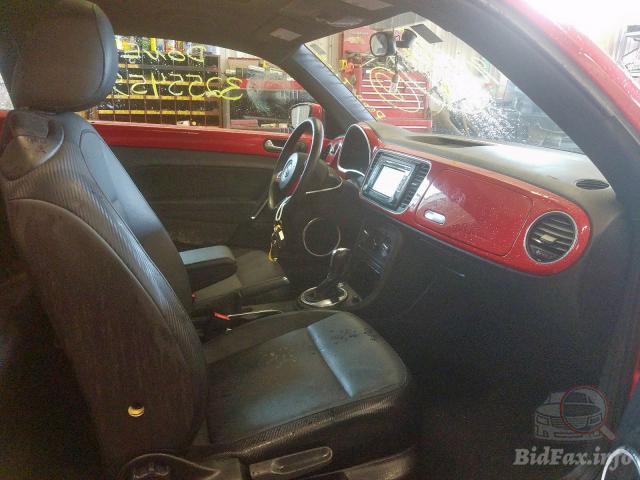 Volkswagen Beetle 2012 VIN 3VWJP7AT9CM637713 фото оголошення 17 з 48