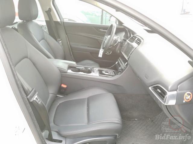 Jaguar XE 2016 VIN SAJAR4BG4HA960974 фото оголошення 24 з 49