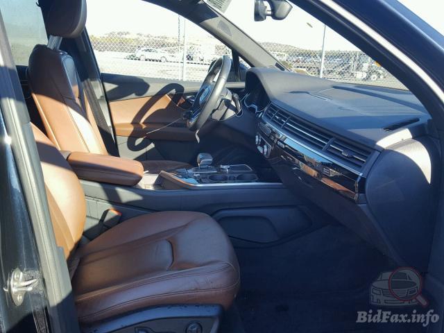 Audi Q7 2016 VIN WA1LAAF75HD031215 фото оголошення 32 з 62