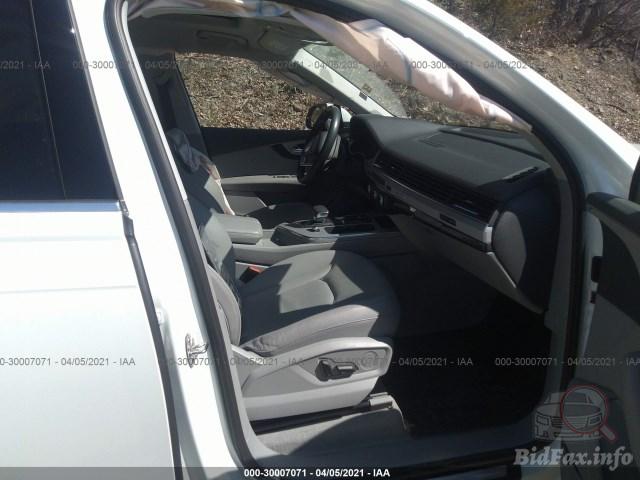Audi Q7 2018 VIN WA1LHAF77JD030276 фото оголошення 45 з 78