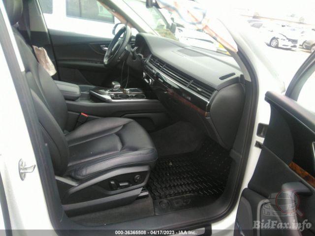 Audi Q7 2017 VIN WA1VAAF73JD017053 фото оголошення 21 з 54