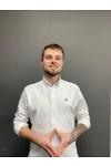Продавец Роман Олегович Крайчик