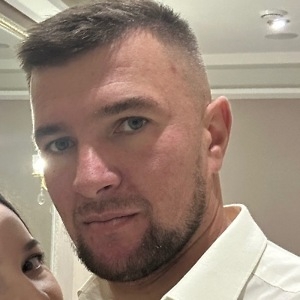 Про продавец Дмитро