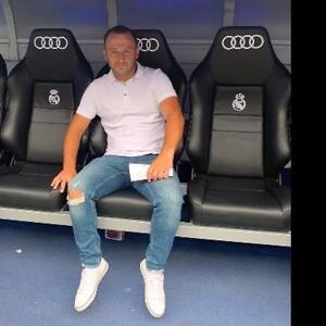 Про продавец Сергій