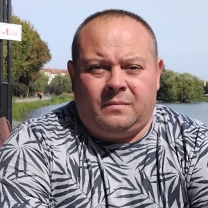 Про продавець Ярослав