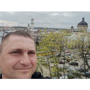 Про продавец Володимир Володимирович Гаркавий