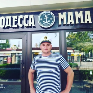 Про продавец Володимир пасічняк