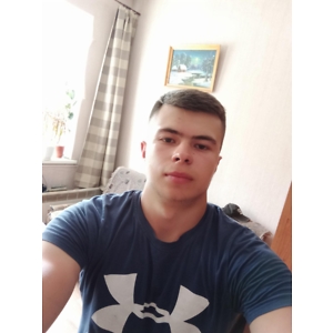 Про продавец Олег Валентинович Ручка