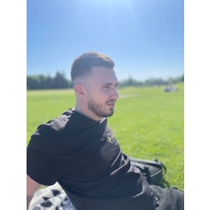 Про продавець Олег  Дмитрович 