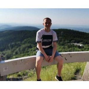 Про продавец Сергій Сергійович  Фесюк 