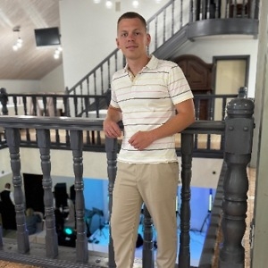 Про продавець Рудий арсен