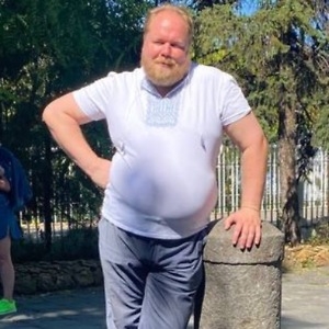 Про продавец Олександр Сергійович Давиденко