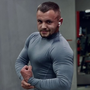 Про продавец Роман Михайлович Козар