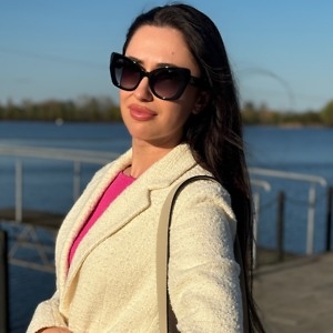 Алина Овчаренко