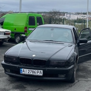 Про продавец Владислав