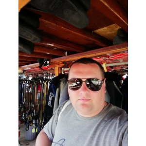 Про продавец Руслан Анатольевич Гончаренко