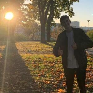 Про продавец Костянтин Сириця