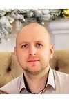 Ріелтор Микола Миколайович