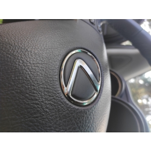 Про продавец Ілля Олександрович Котеленець