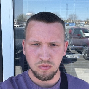 Про продавец Ян Максимович Сауляк