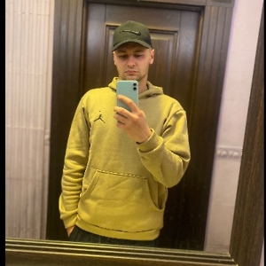 Про продавец Едуард Сергійович Лазоренко