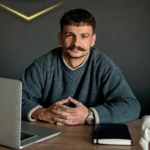 Про продавец Борис Петрук