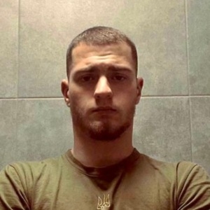 Про продавец Ден Онищук