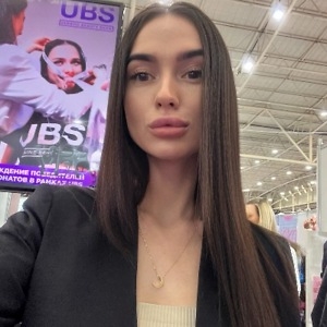 Про продавец Ярослава Зелецька