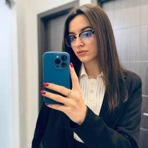 Богдана Степанівна Бара