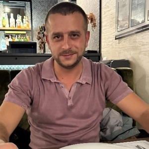 Про продавец Ігор Ковальчук