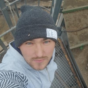 Про продавец Євген