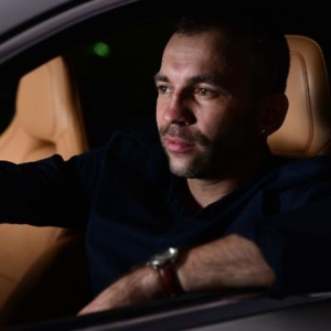 Про продавец Дмитро