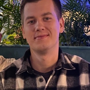 Про продавец Іван