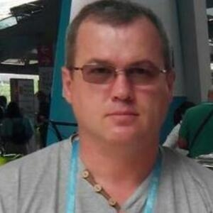 Про продавец Володимир Дмитрович Мартинчук Про продавец Володимир Дмитрович Мартинчук