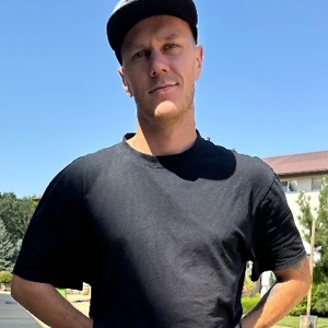 Про продавец Федір