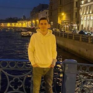 Андрей Александрович Гулаков